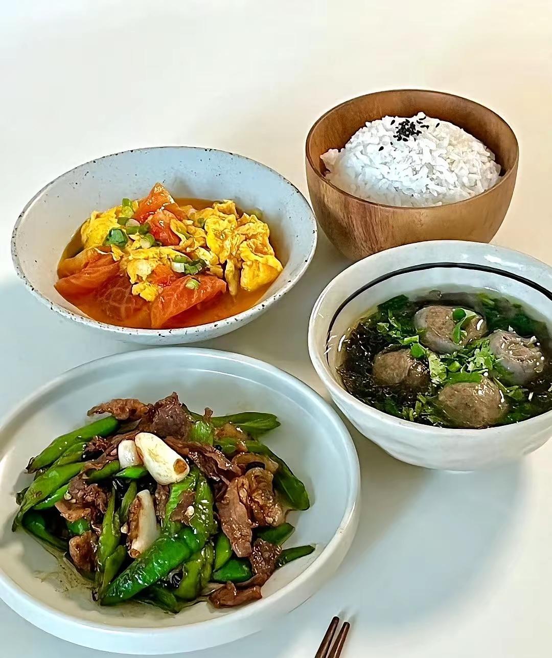 一餐一饭莫不是人间烟火气