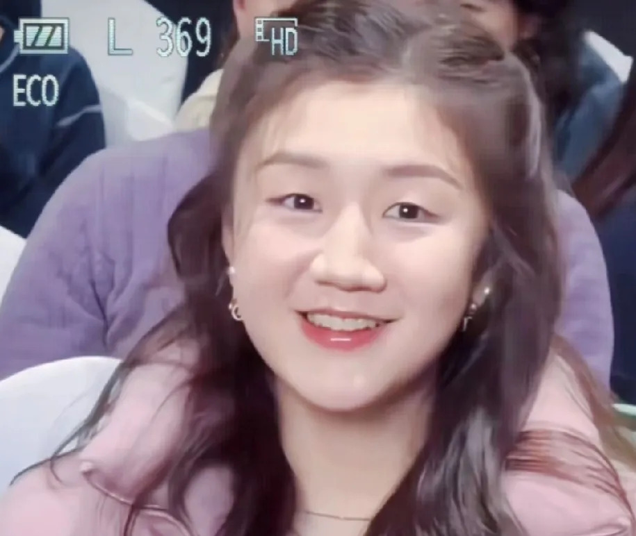 陈梦父母超宠女儿











我的天哪！你们能想象吗？陈梦就随口一说想