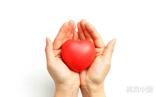 换肾病人和白血病患者的交易婚姻，  ——绝境中盛开的永生花