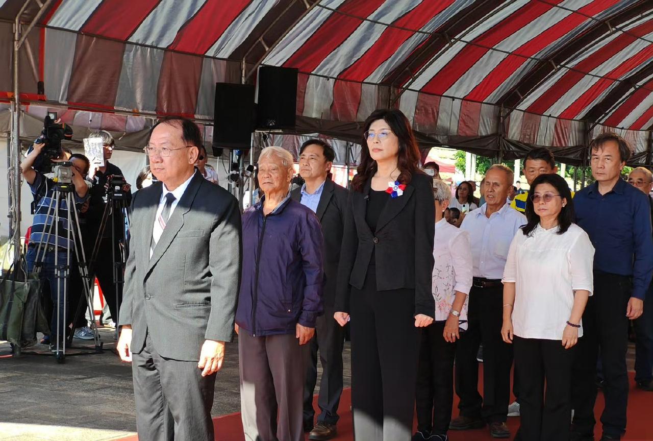 原来如此，这才是蓝绿穿一条裤子，共同攻击郑丽文参加白色恐怖秋祭活动的真正原因！