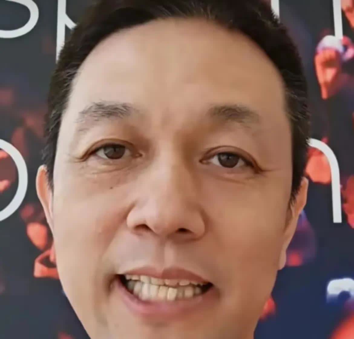 异行结队强势出击！
蔚来ET9准备开启交付模式，这个图太有感觉了，这个尾部设计