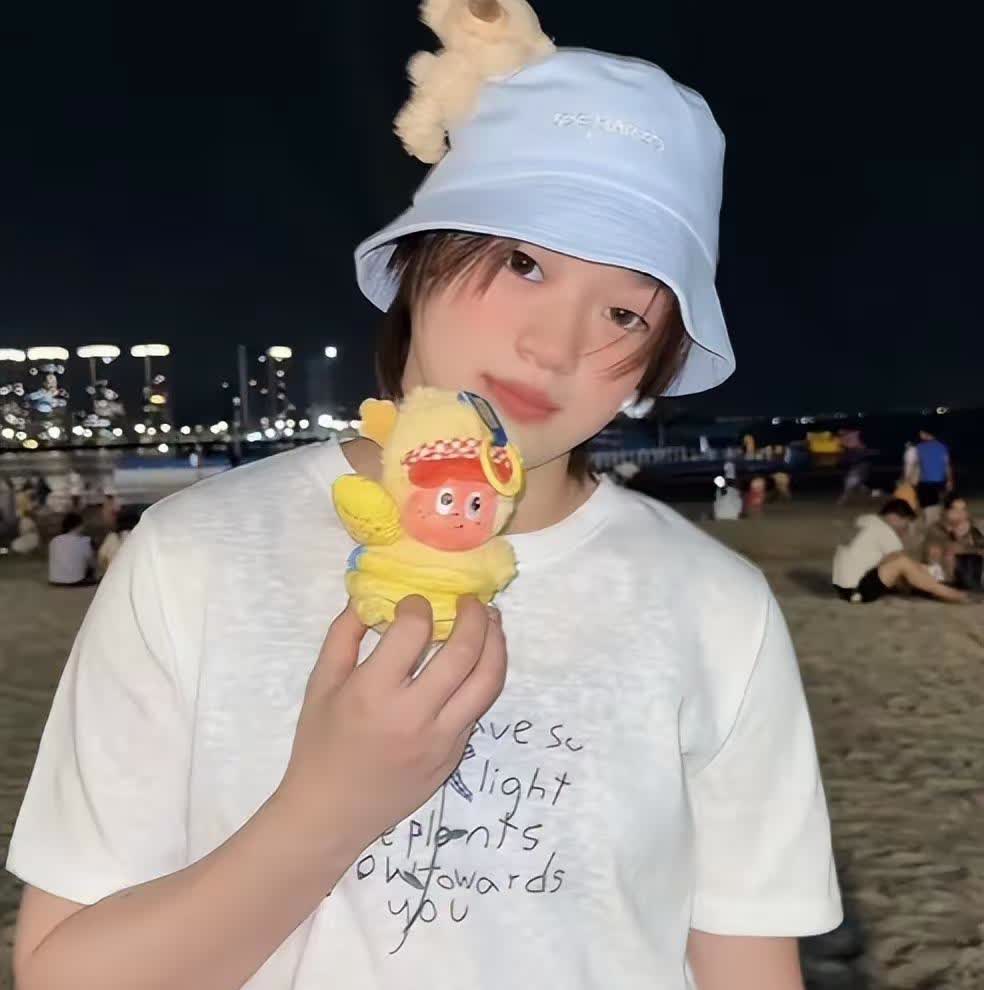 全红婵给所有人上了一课，
人不一定要多有钱，
也不一定要多漂亮，但是一定要学