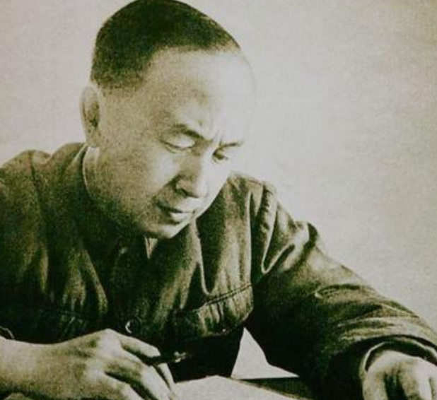 1964年，新疆一个年轻人给钱学森写信，毫不客气地指出他论文中的错误，本以为钱学