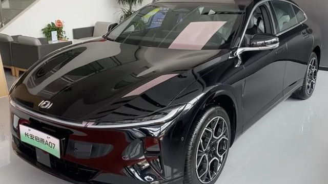 长安启源A07全新真香版，中大型轿车，配3C快充+金钟罩电池，香？