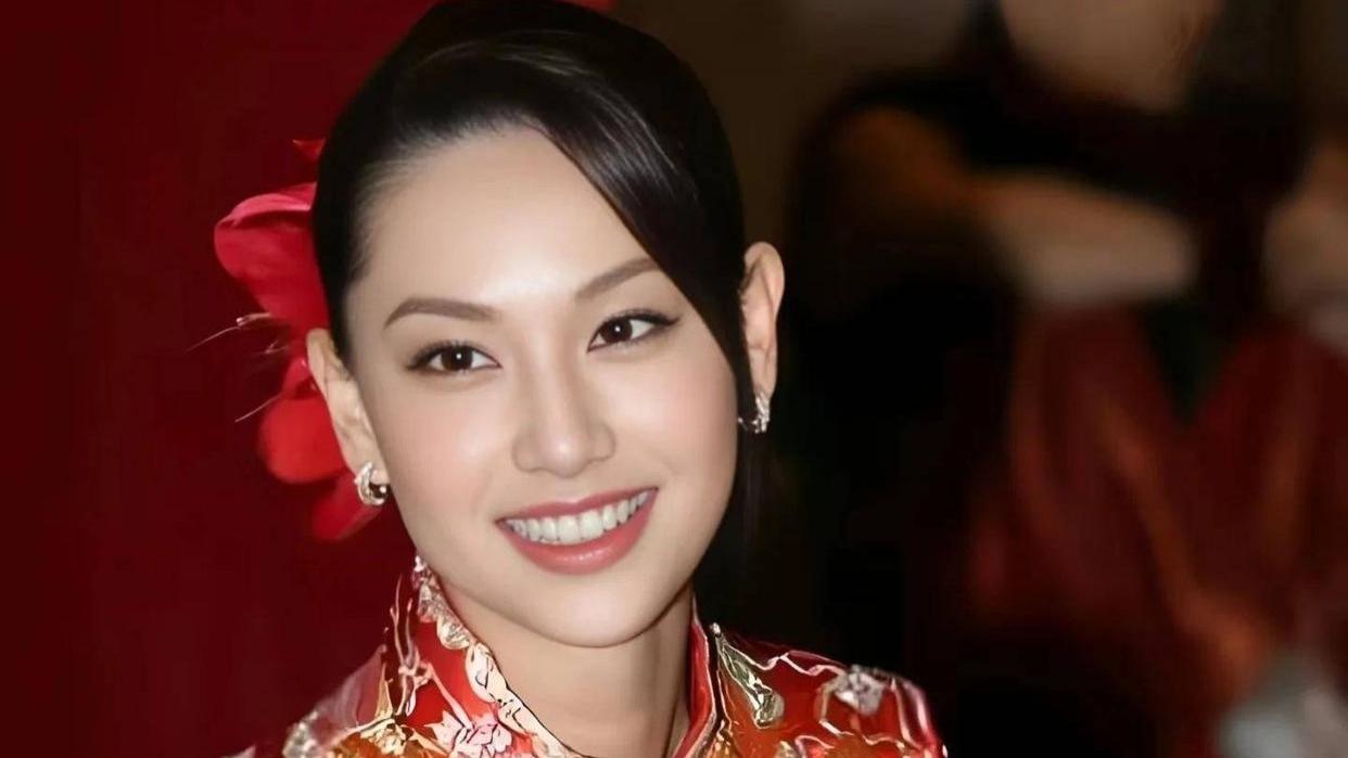 港姐冠军的逆袭：徐子珊，她给了我们什么启示？