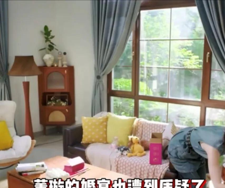 董璇婚礼遭群嘲！67元人均酒店太寒酸？反转来了
《姐姐当家》开播，张维伊被骂翻！