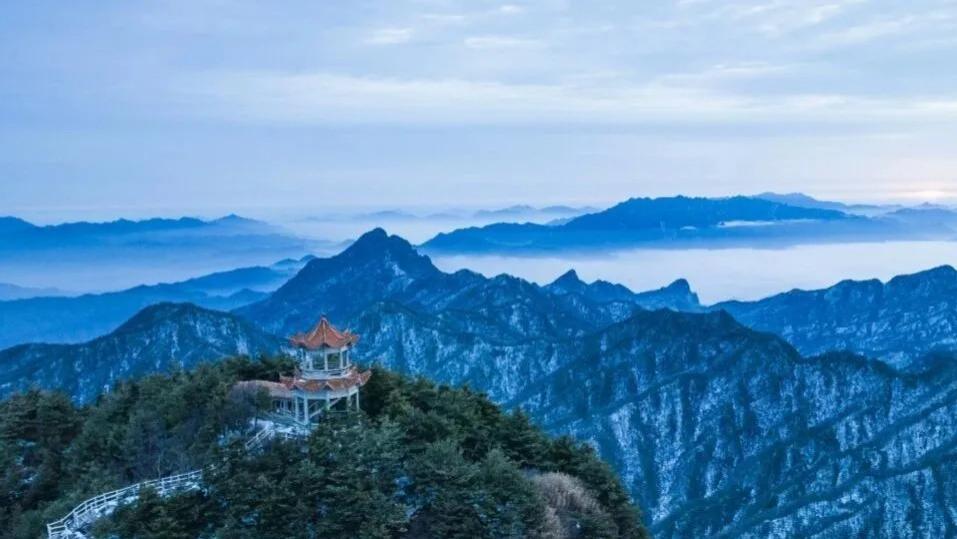 抓住5A景区老界岭冬日的云海、雾凇与山顶那碗胡辣汤的最后免门票机会