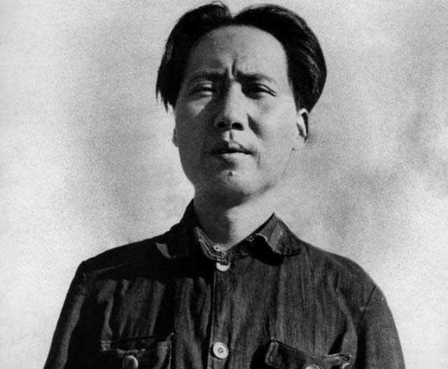 《毛主席100问》——第16个问题：毛主席为什么能当选为中华苏维埃共和国主席？