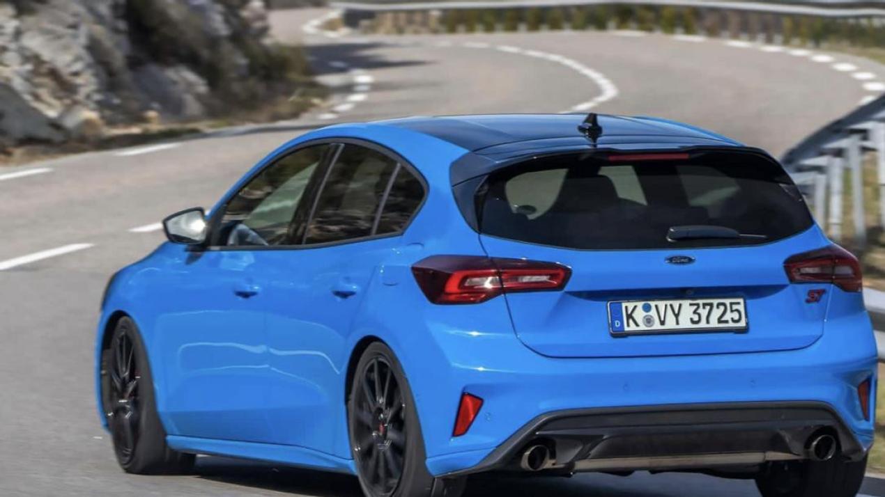 又一款经典车型将离开，福克斯将于11月停产