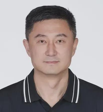 广东队不敌南京队七人轮换阵容！球迷如何评价杜锋教练？

广东队主帅是否限制了
