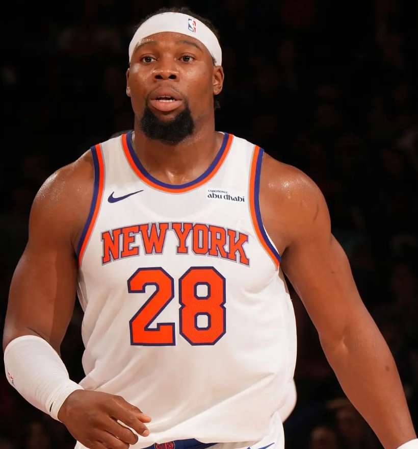 NBA常规赛，尼克斯133-120击败灰熊。
赛后尼克斯主帅迈克-布朗在接受记者