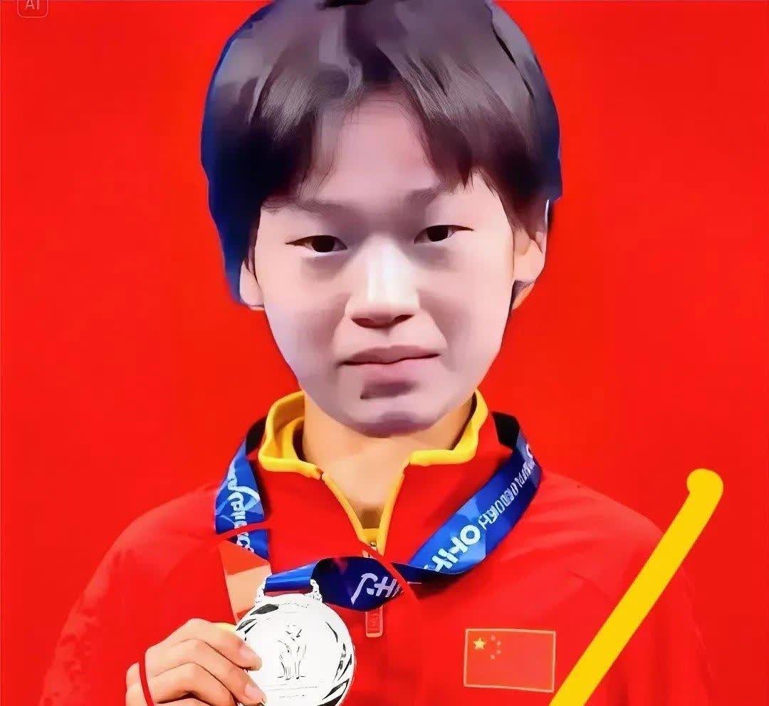 颁奖嘉宾给全红婵颁奖，全红婵一边握手一边说“请你吃饭”，旁边队友问“你知道他谁吗