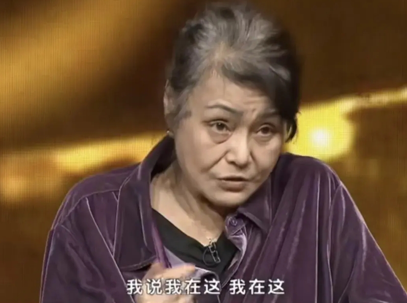 有时候真的觉得血缘关系才是决定一个人气场的关键，宋庆龄家族的人就没有弱的，但是宋