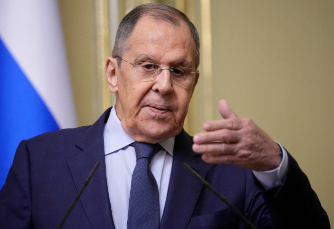 俄总统和外长强硬表态，英媒感叹特朗普对乌立场转变让俄罗斯更自信
普京总统说，俄罗