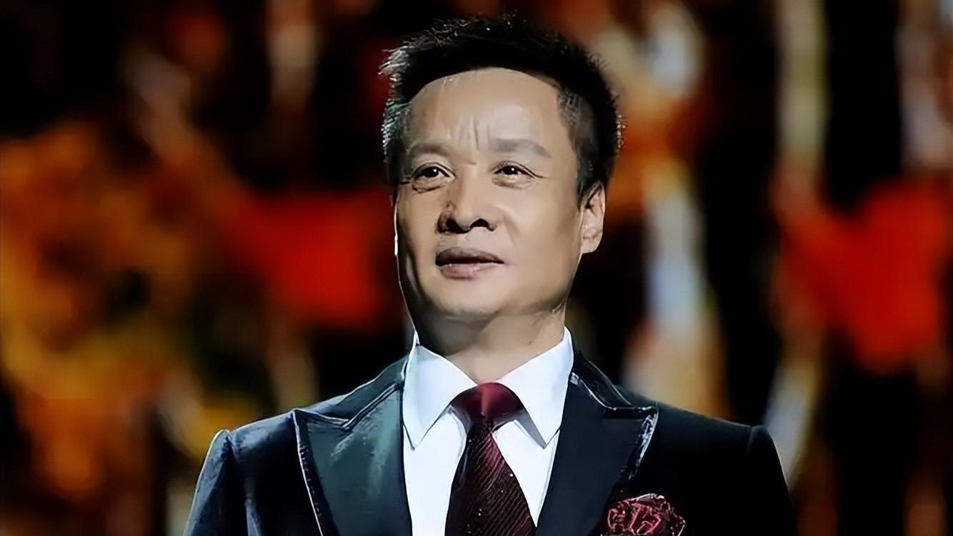 68岁的阎维文这次真的被推上了风口浪尖