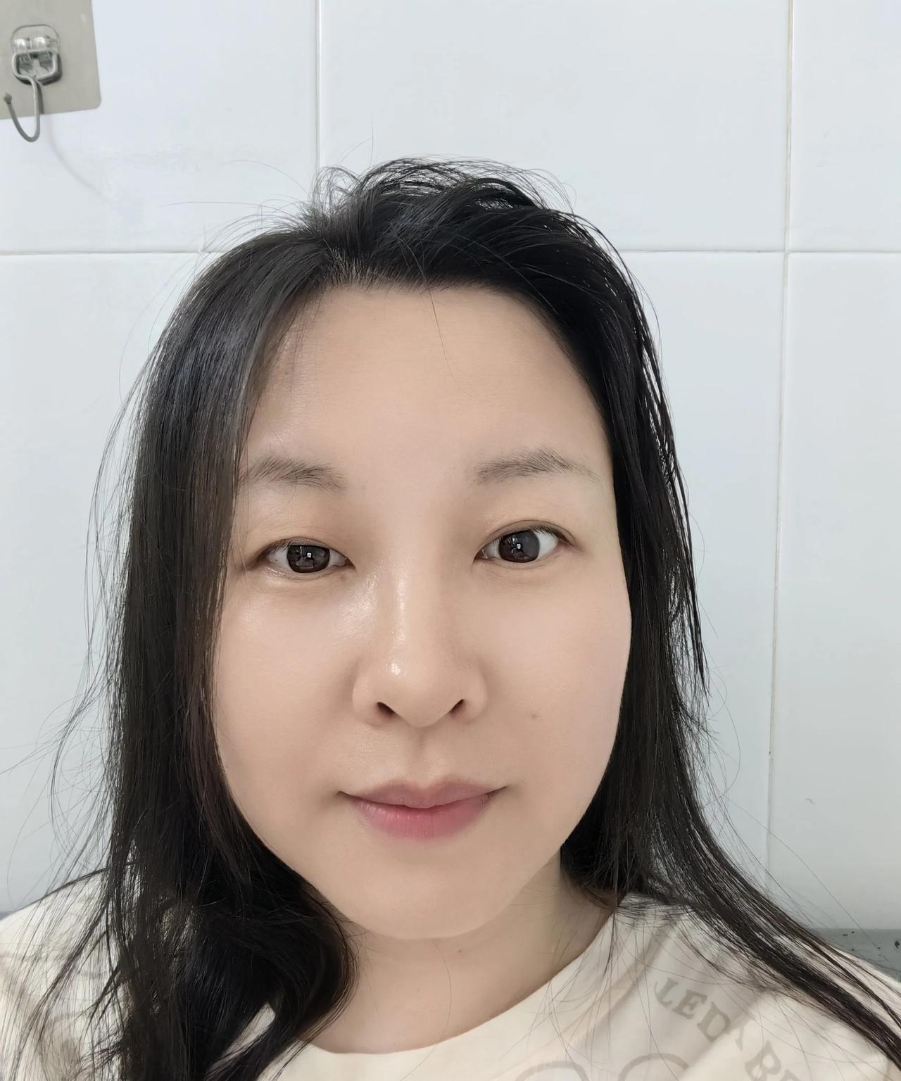 能够长期稳定持续下的关系，不是靠很强烈的爱，很大量的付出，而是很少的攻击，很少的