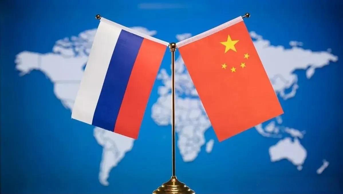 外媒表示，普京总统的这一提议，这是给中国出了一个不大不小的难题！外媒认为，普京点