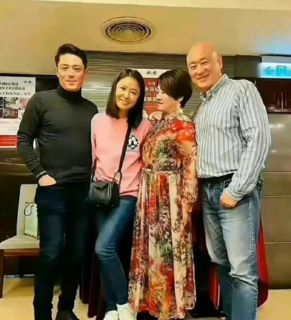 六万多的包被林心如背出了60元的效果