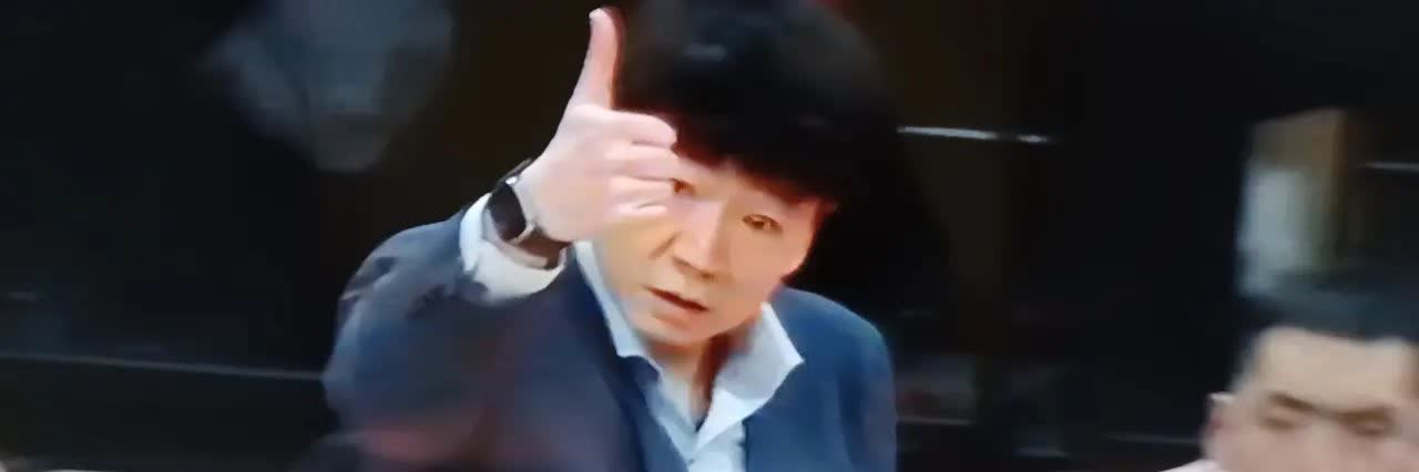 邱彪啊邱彪，你真是个小诸葛。今晚CBA常规赛最后一轮焦点战，辽宁队对上咱们山东男