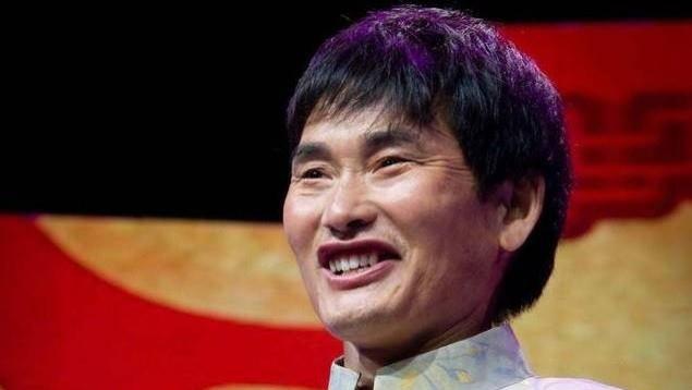 大衣哥胜诉后社会地位凸显，受尊重度提高，没有人敢不尊重大衣哥