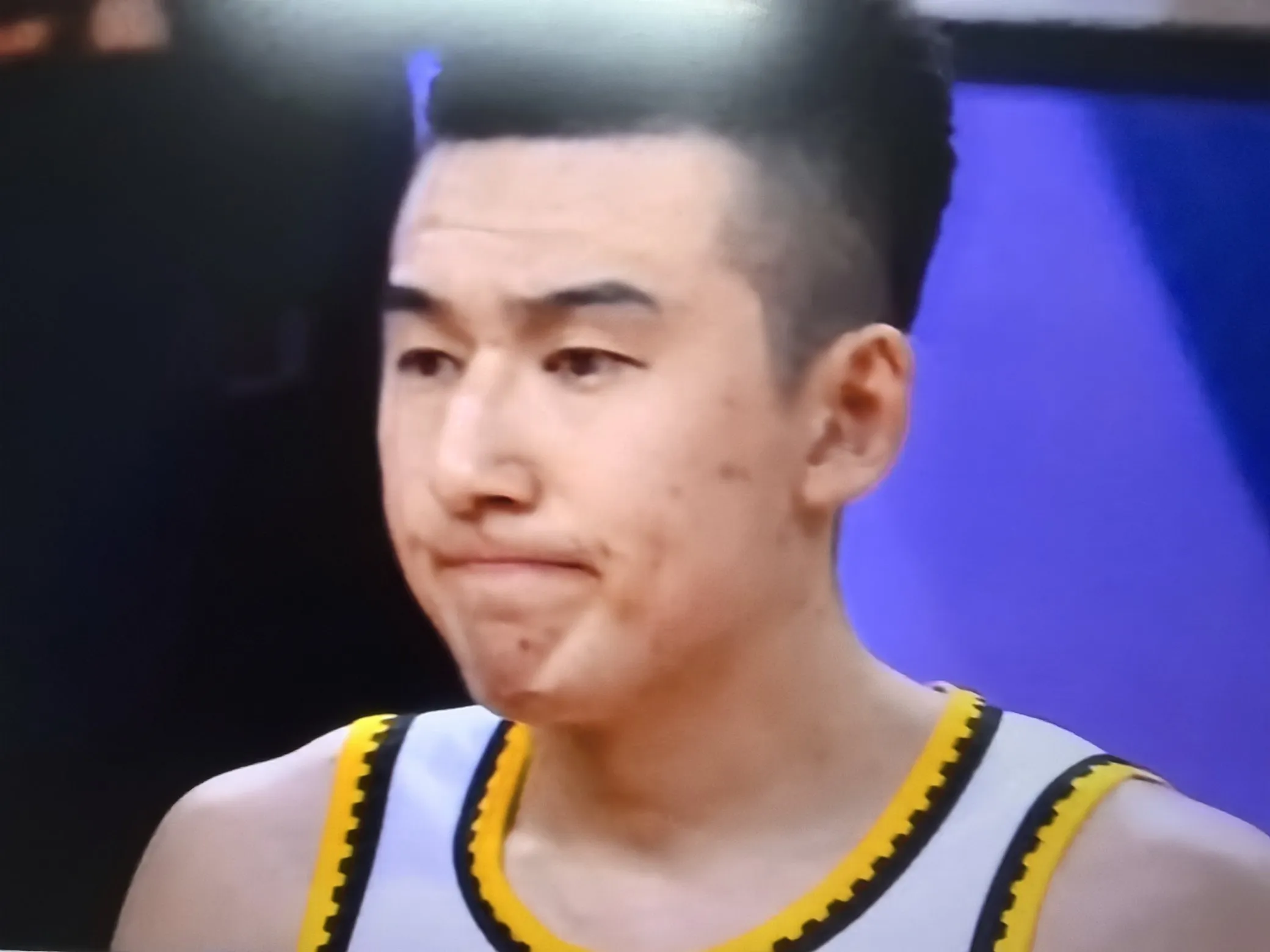 44分惨败，辽宁队谁的责任最大？
1 第一大责任人---主教练杨鸣
没有充分考虑