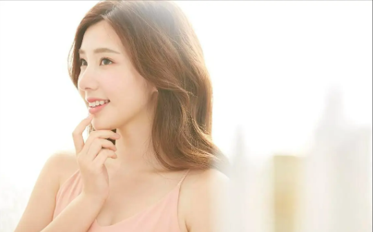 国庆出游迪士尼全程出钱的我却不如妹妹一根手指，被我妈断亲后，她们悔疯了