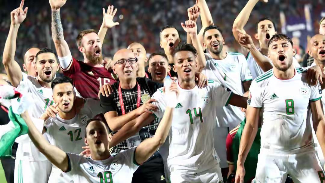 3-0！4663万人口国家大狂欢：第5次杀进世界杯 这一刻等了整整12年