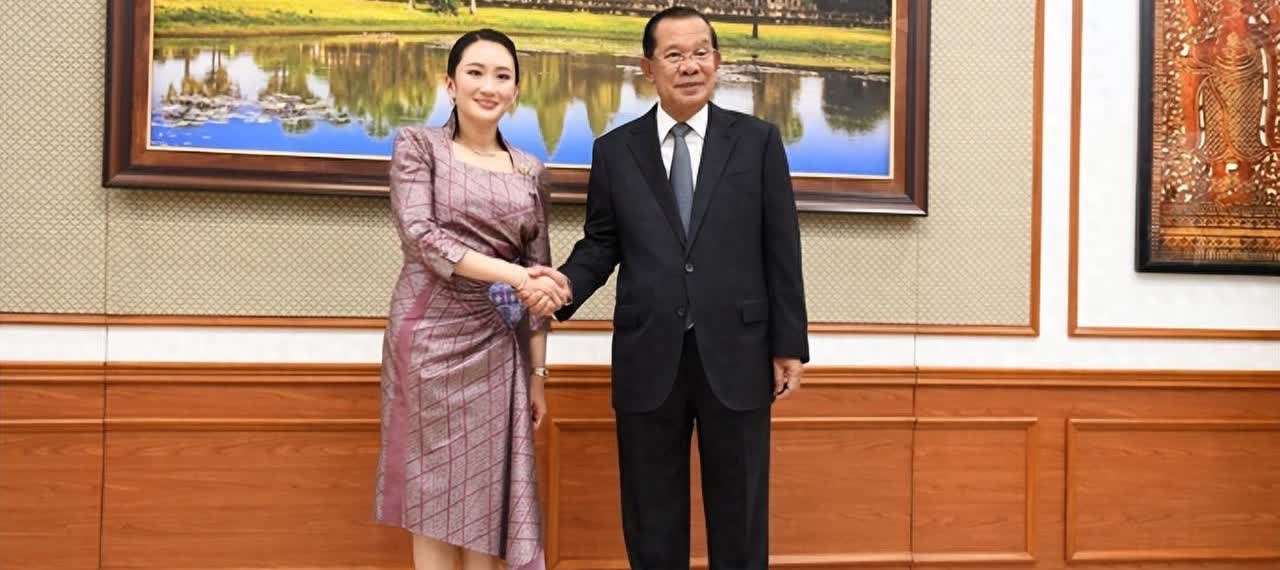 他信成功为女儿洗刷冤屈！洪玛奈却被亲爹洪森坑惨了，进退两难，面子碎一地~

