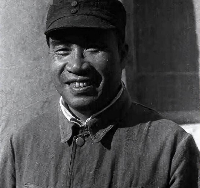 南昌起义领导人排名，朱老总为什么在刘伯承前面？