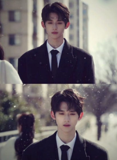 赖伟明又可以多一条理由请假，本人真的好高好帅，骑小电驴好接地气啊 ​​​