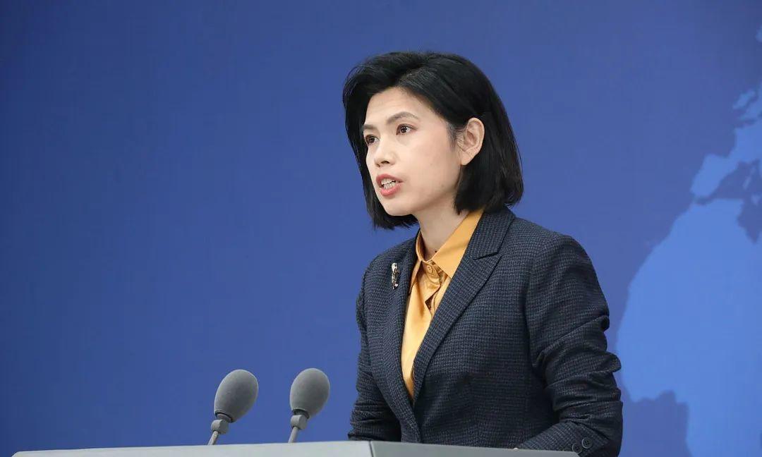 新加坡联合早报今日报道：“针对台湾官员警告曾任政务官的国民党人士，若前往中国大陆