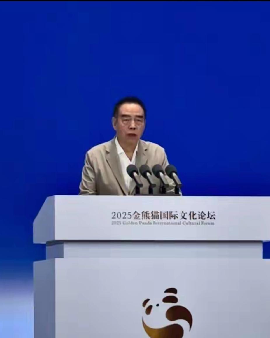 陈凯歌的这番话提醒我们：电影的核心，不在于炫目的特效或票房，而在于它是否能带给观