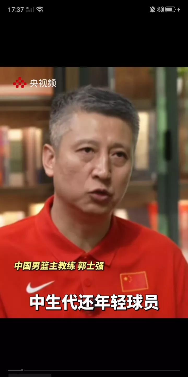 昨天中国男篮主教练郭士强在接受央媒采访时，谈到老将伤愈回归后对中国男篮后面备战世