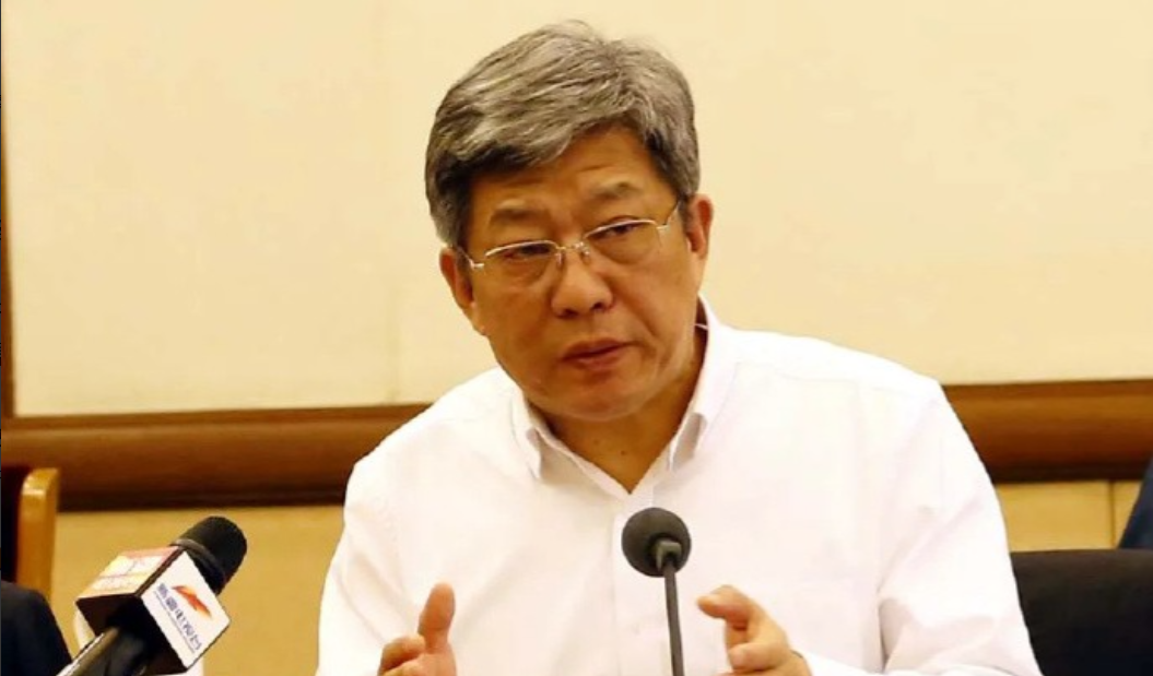 【退休9年，刘新胜被查】据新疆维吾尔自治区纪委监委29日消息，自治区原质量技术监