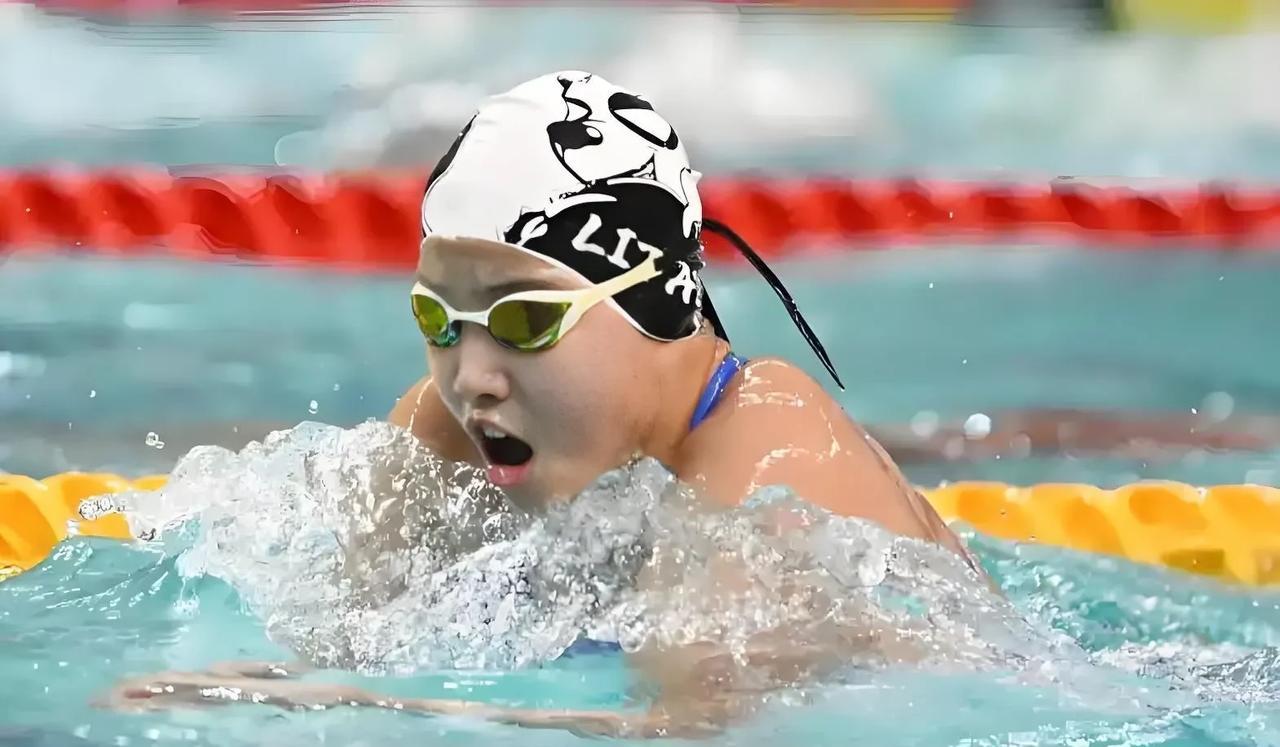 于子迪未来可期。潜力无限
北京时间7月28日晚，2025年世泳联世锦赛女子200