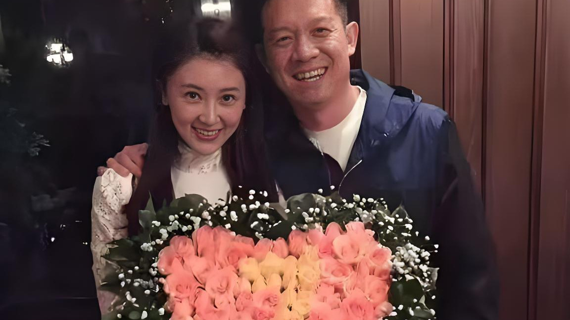 甘薇贾跃亭离婚真相：不是40亿分手费，而是情感价值的彻底破产