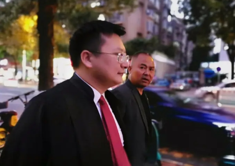 【周兆成律师最新发声：贵州杀妻灭子案二审，孟某红必须出庭！这是还原真相的关键！】