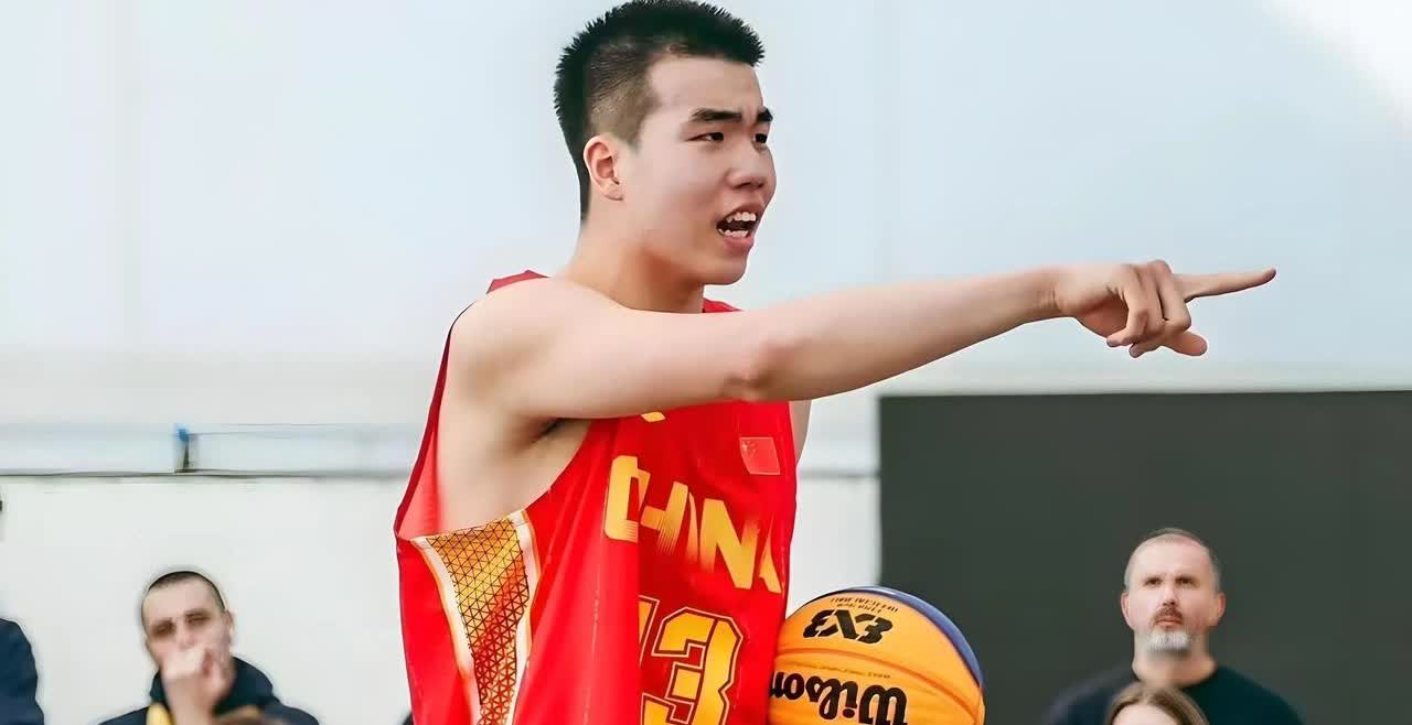 【💥张懿赵杰已然成为U16的“双刃剑”，状态的不稳定是未来的一大弊端】
U1