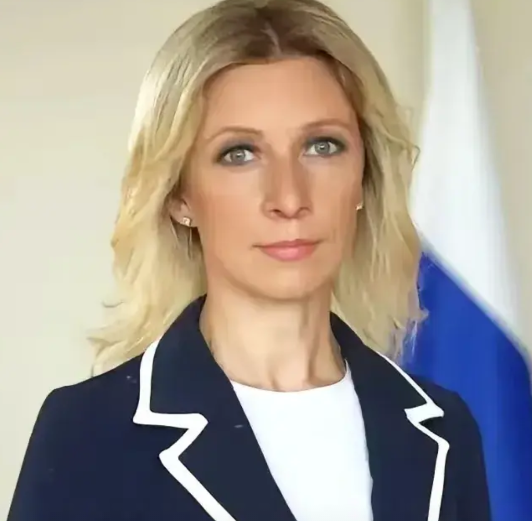 俄罗斯发动这场俄乌冲突也是有不得已的苦衷的，因为乌克兰在国内禁止很多地区说俄罗斯