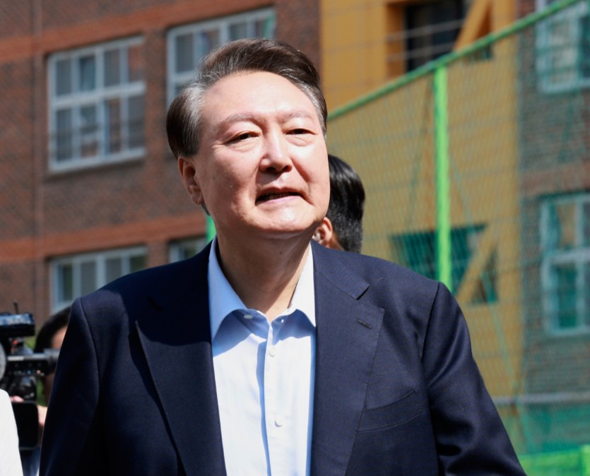 尹锡悦又被叫去调查了











天啊！万万没想到，韩国前总统尹锡悦又