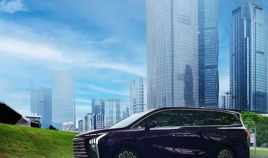 太燃了！中国品牌汽车销量世界第一！
2025年上半年中国汽车“四大金刚”销量出