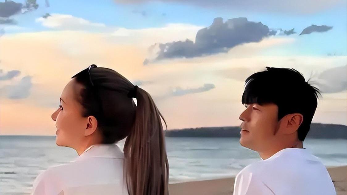 周杰伦昆凌被偶遇