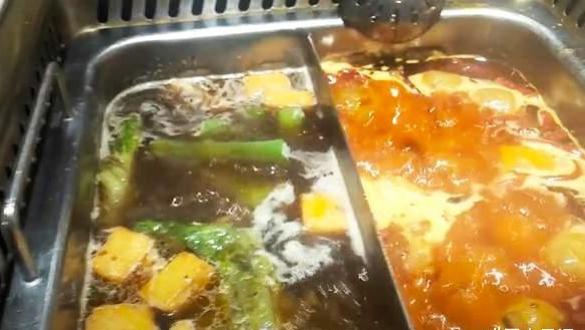 武汉城区有家三国主题火锅店：不见英雄故事，只有麻辣好吃的食材