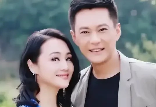曹颖王斑见家长起争执











我的天哪！你们能想象见家长见得差点和