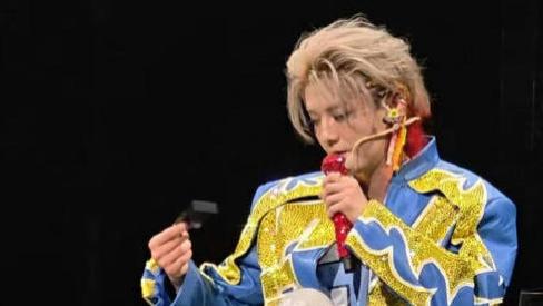 鹿晗演唱会的表现引关注！