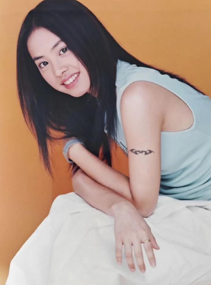 #19岁的蔡依林好嫩#