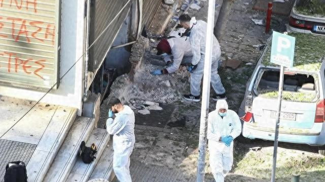 ATM抢钱反被炸？希腊女劫匪离奇殒命真相