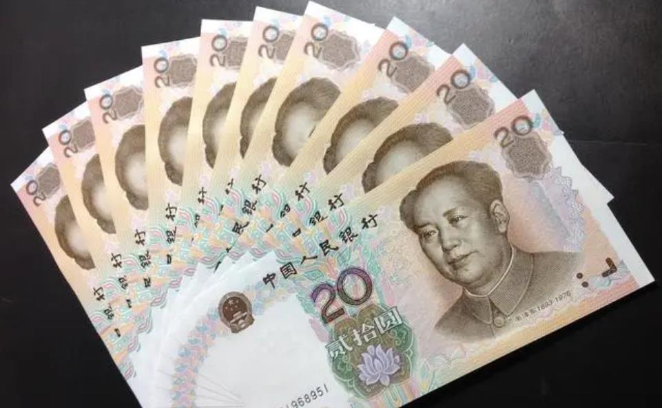 	现在99版已经只收不付了，市场上面也出现一些炒作99版纸币，但实际上现在99版