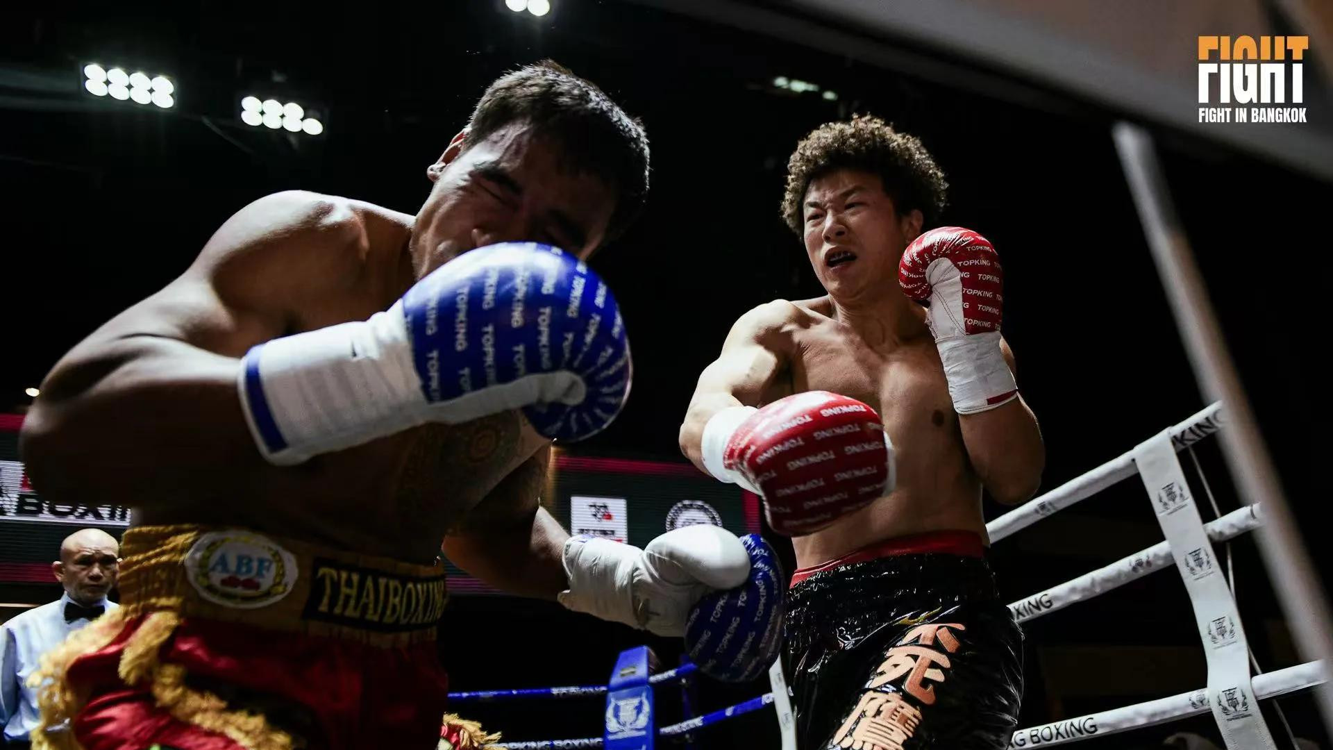 中国拳王集结曼谷火力全开，震撼KO接二连三，志在世界之巅！