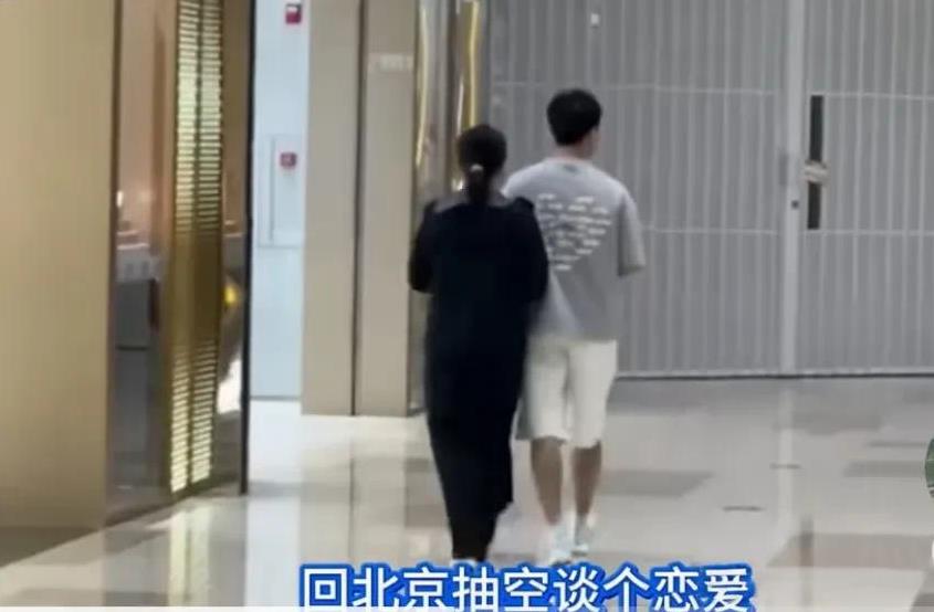 国乒队目前的真情侣应该就是下面两对了吧？
1.陈幸同和周启豪
同同横滨大满贯夺冠